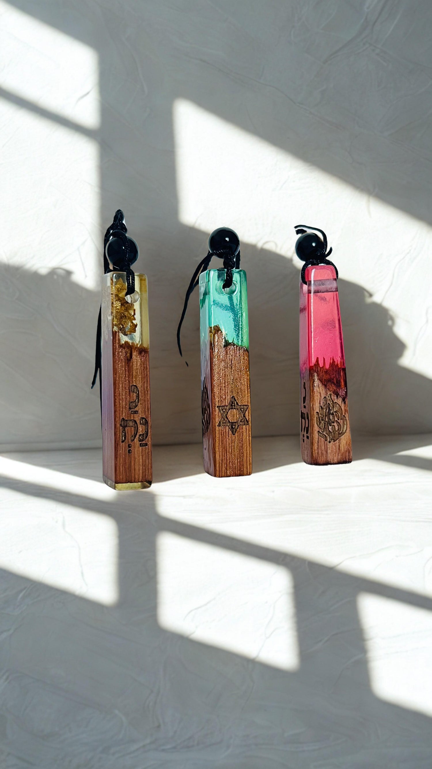 תליונים וקמיעות